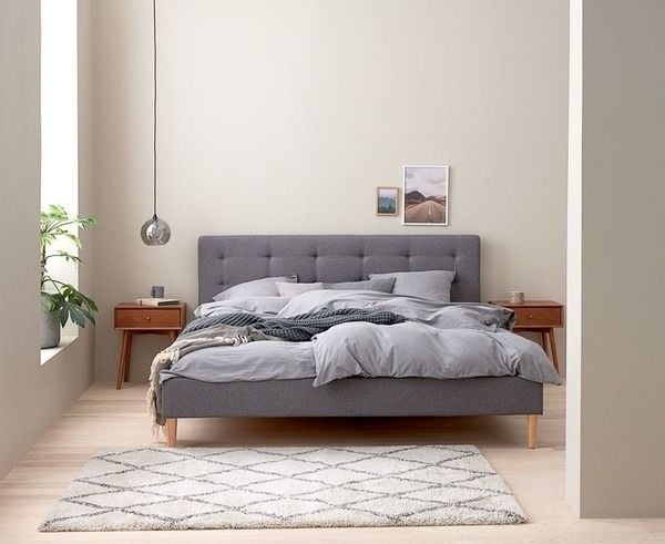Kết hợp màu xám với các gam màu khác trong phòng ngủ