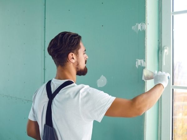 Màu xanh ngọc làm dịu đi tâm trạng, giúp giảm căng thẳng và lo lắng